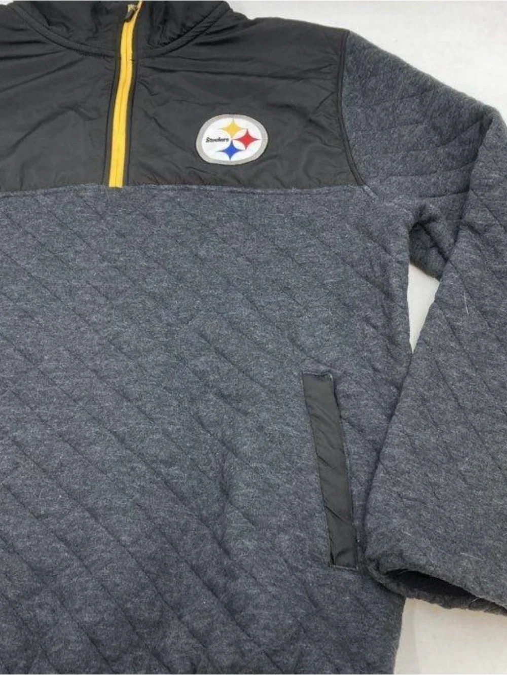 NFL Black and Gray Quilted Pullover with Yellow Zip